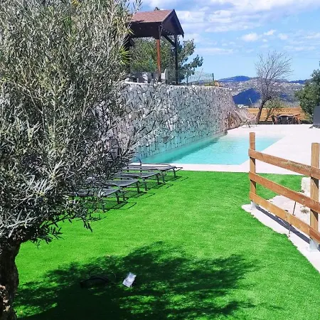 Villa Estilo Mediterraneo *