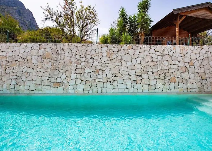 Estilo Mediterraneo 칼페